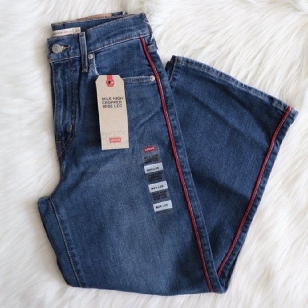 NWT Levi's Mile High Waisted Wide Leg Red Stripe Jeans Size 24